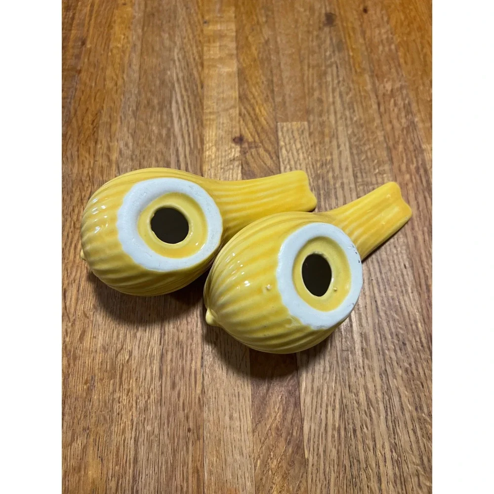 Yellow Ribbed Ceramic Bird Gourd Shape Mid‎ Century Style
